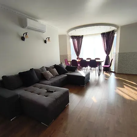Tallinna Mnt Kodu Appartamento Pärnu